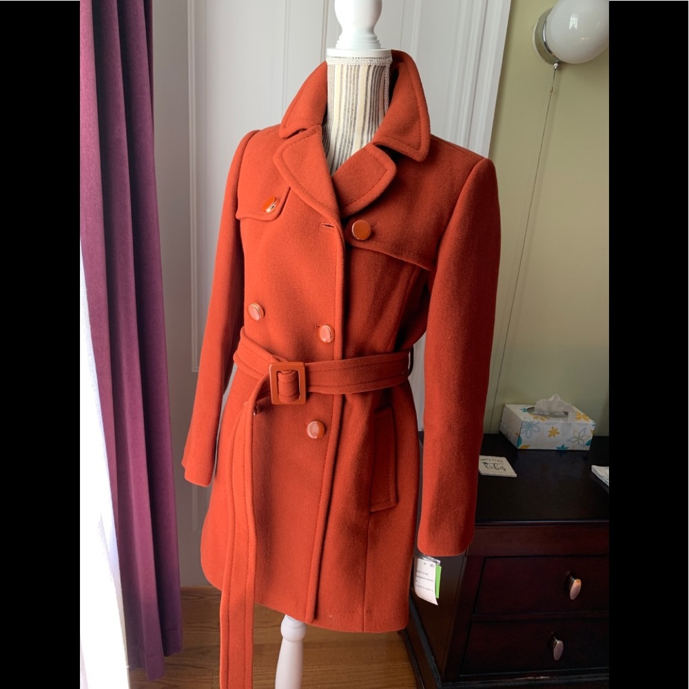 Beautiful Kate Spade coat.